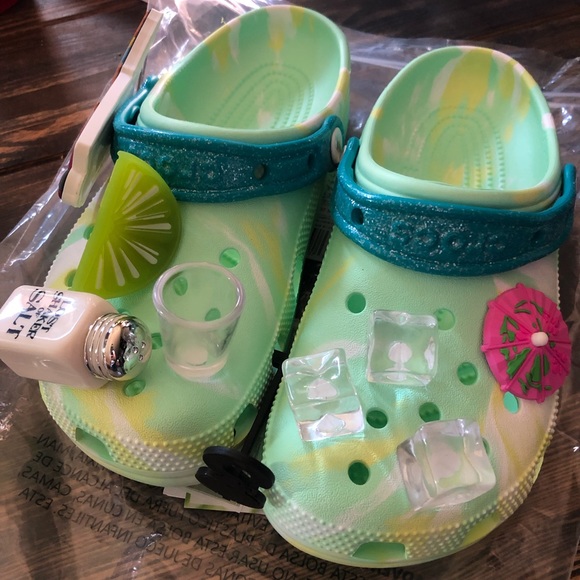 CROCS Shoes Margaritaville Croc Womens Size 7 Poshmark